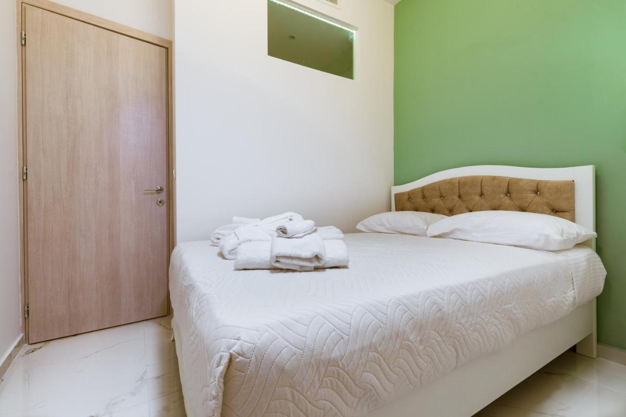 Konmari Boutique Suites Chania  ภายนอก รูปภาพ
