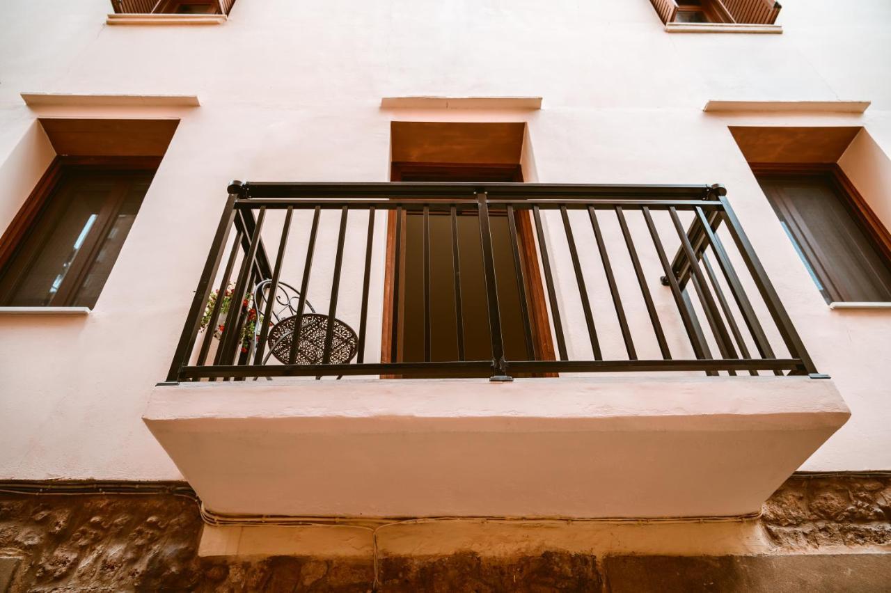 Konmari Boutique Suites Chania  ภายนอก รูปภาพ