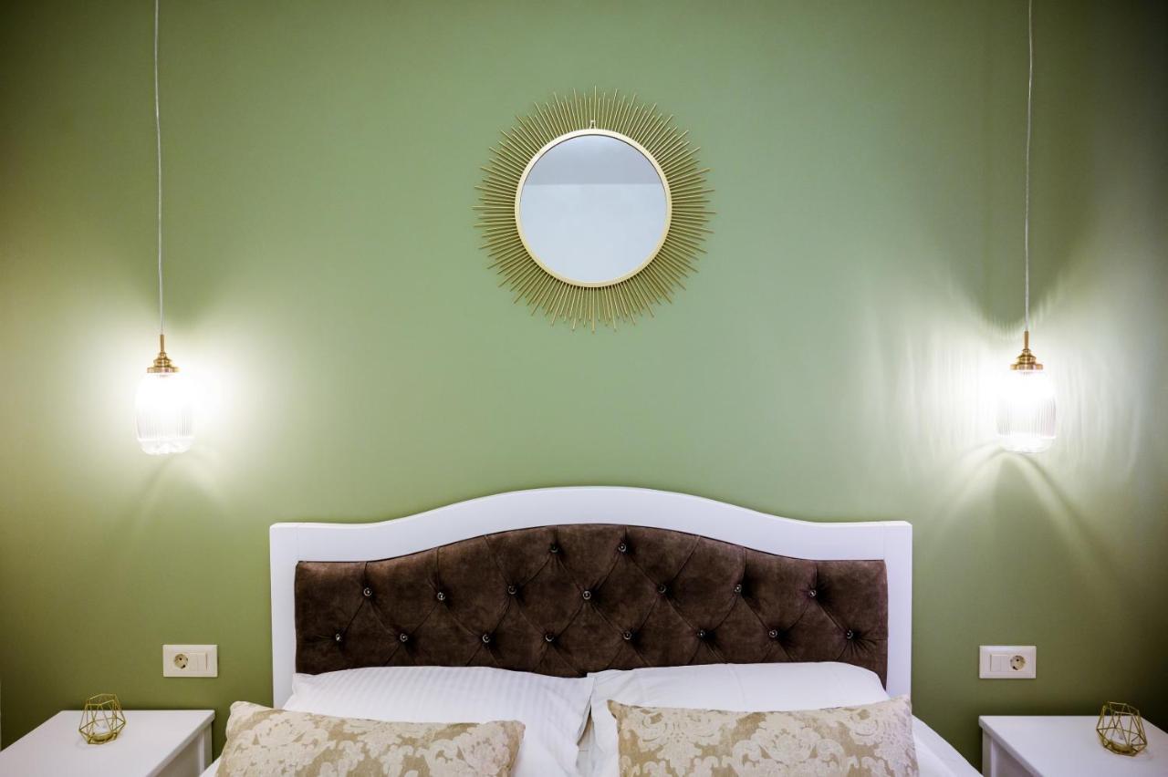Konmari Boutique Suites Chania  ภายนอก รูปภาพ
