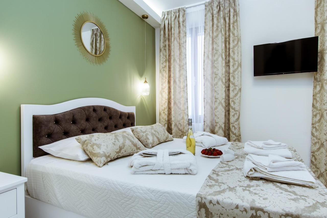 Konmari Boutique Suites Chania  ภายนอก รูปภาพ