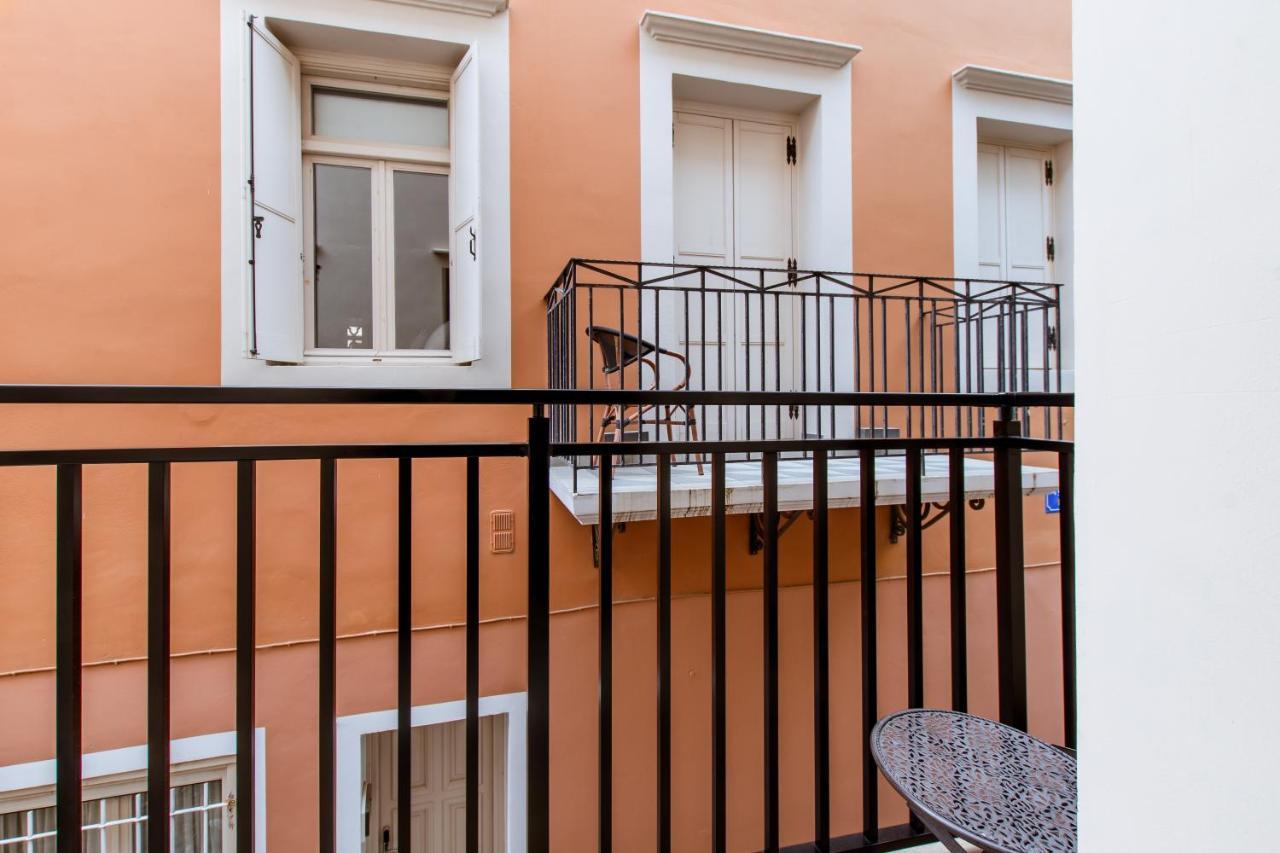 Konmari Boutique Suites Chania  ภายนอก รูปภาพ