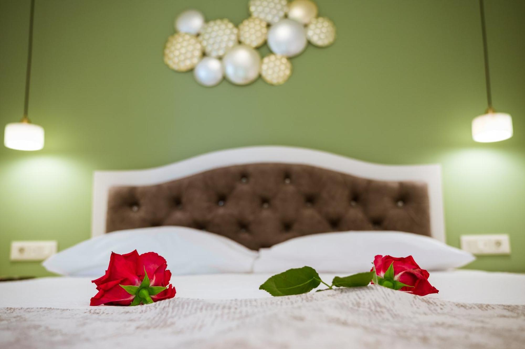 Konmari Boutique Suites Chania  ภายนอก รูปภาพ